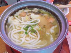 -周鱼小馆石锅酸菜鱼(活力汇店)