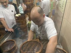 -舒小笼松针小笼包