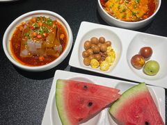 -辣尚瘾·烤鱼·新川菜(牡丹园直营店)
