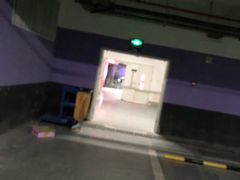 -星巴克臻选(盐城金鹰聚龙湖店)