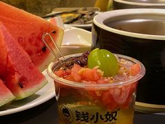 -钱小奴海鲜自助黑金店(杭州滨江龙湖店)