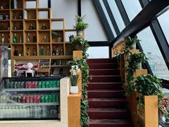 -四月吧餐厅(正阳步行街店)