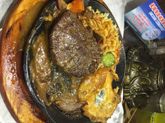 西缘牛排(荟聚店)-西缘牛排(荟聚购物中心店)