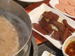 -四季喧黔味豆米火锅(万达广场店)