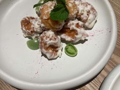 奇妙虾球-小大董·烤鸭(凤凰汇店)