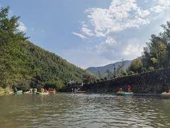 -雅鲁激流探险漂流