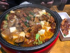 -吉吉向上炭烤鸡肉煲(大学城店)