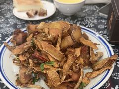 -八两八金·莱芜特色炒鸡(市南漳浦路店)