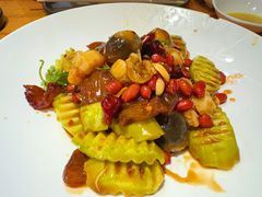 -王慧洁开口虾水饺·地道东北菜(银泰城店)