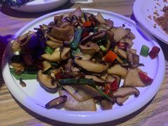 -清真·卡德尔大叔新疆主题餐厅(龙汇路店)