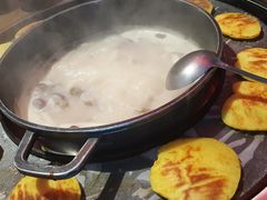 -三人行骨头王火锅(长寿店)