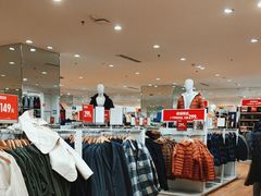 -优衣库(太原龙湖万达广场店)
