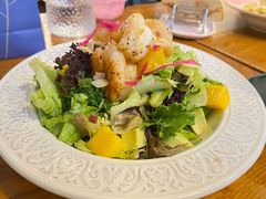 鲜虾牛油果色拉-AFS Cafe & Canteen(闽江二路店)