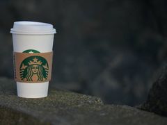 -星巴克(镇江丹阳金鹰天地店)