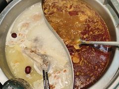 -季季红火锅(柳州城中万达二店)