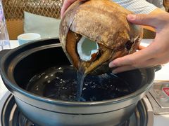 -东椰·海南椰子鸡火锅(朝阳门店)