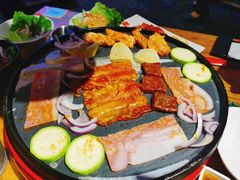 -么肆烤肉(汉街形象店)
