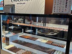 -Laderach 莱德拉(上海环贸iapm店)