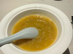 蟹粉鱼翅-成隆行·蟹王府(九江路店)