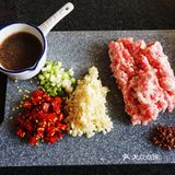 超级简单的干煸四季豆来了，好吃又方便