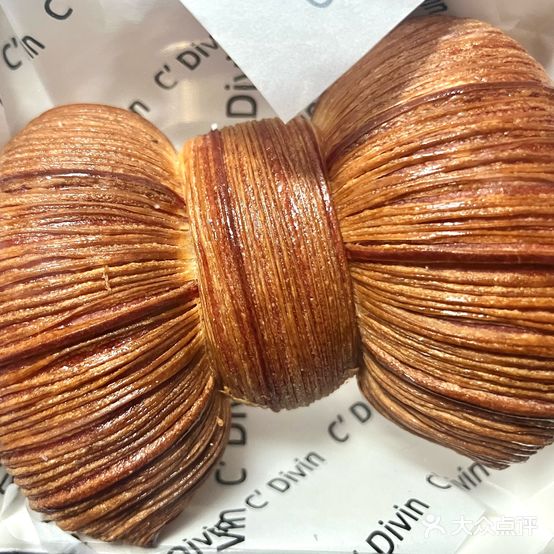 AK BAKERY蛋糕面包集合店