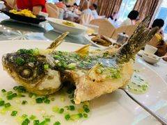 特色葱油飞鱼-岭南海晏楼(东晓南店)