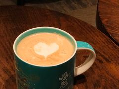 -星巴克臻选(南京金茂览秀城店)