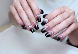 -UU·NAIL美甲美睫專門店