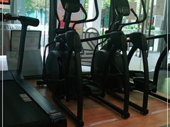 -乐刻健身(龙华红山6979店)