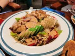 牛油果鸡扒沙拉-I HOLIC艾豪丽披萨(KKone店)