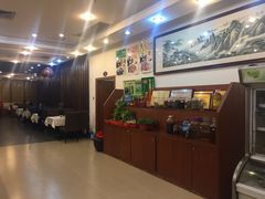 -新一家农家菜(华景新城店)