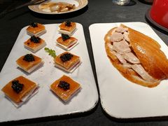 鱼籽酱烤鸭-荣公子创意菜