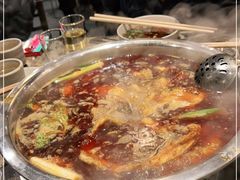 -肖肖酸萝卜鱼火锅(总店)