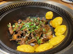-锅老头海鲜铁锅炖