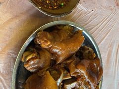 -王万妈卤猪脚(青岩交通路)