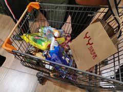 -永旺黄岛购物中心