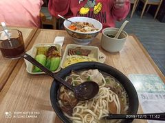 -李先生牛肉面大王(欧亚卖场店)