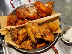 炸鸡一半一半-富乐满韩国正宗炸鸡韩国料理(虹泉路店)