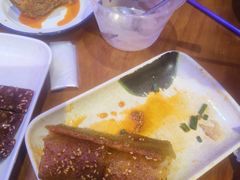 -爆炸头阿姨小四川正宗川味小吃(无任何分店)