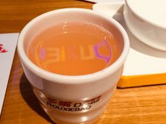 西柚饮料-多嘴超级肉蟹煲(吉林财富购物广场店)