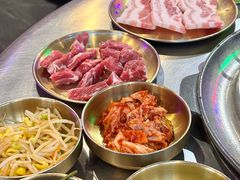 -釜山火炉·海鲜烤肉(紫藤路店)