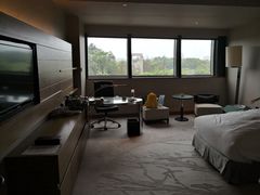 -上海滴水湖皇冠假日酒店