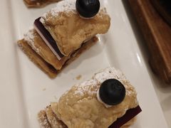 芝士蓝莓拿破仑-利苑酒家(宜安广场店)