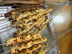 -亨利烧烤(理想山店)