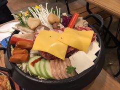 部队火锅-庭院里的小幸福(开发区万达店)