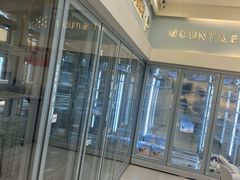 -山与蓝·轻糖鲜果蛋糕(勒泰店)