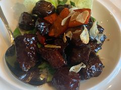 黑金雪花牛肉粒-上海和平饭店龙凤厅 Dragon Phoenix