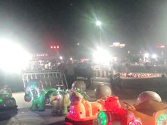 -百里峡七彩艺术小镇