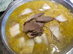 -靠山屯东北农家菜(八龙桥雅苑店)