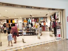 -优衣库(石家庄裕华万达广场店)